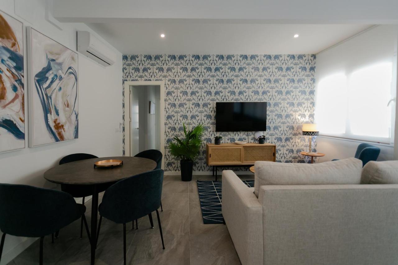 Lujoso Apartamento Con Piscina Compartida 2 塞维利亚 外观 照片