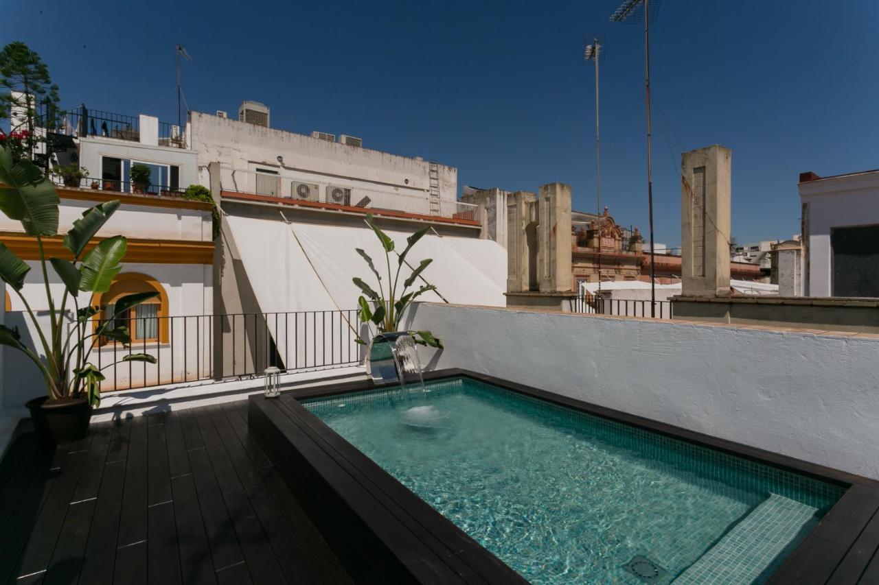 Lujoso Apartamento Con Piscina Compartida 2 塞维利亚 外观 照片