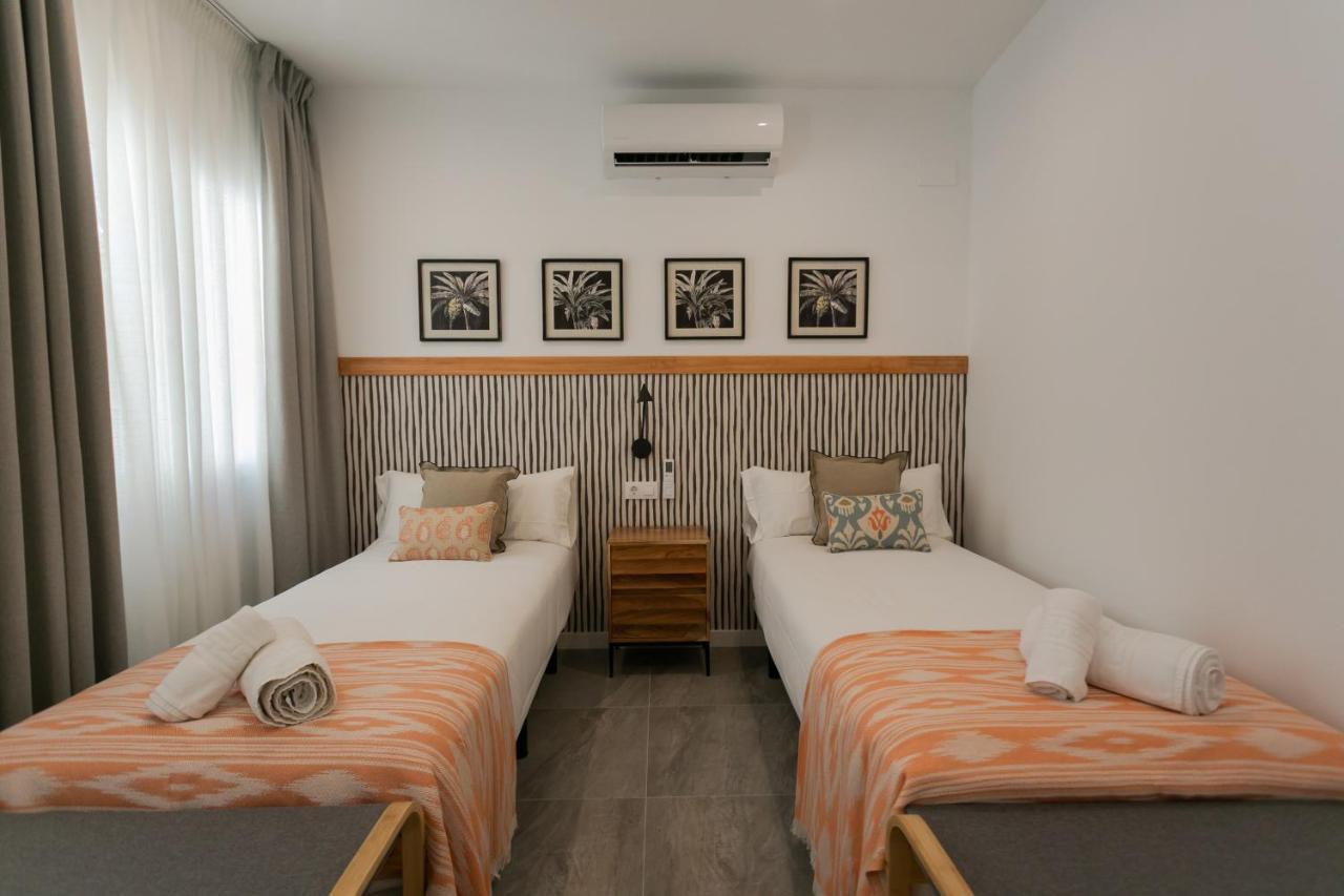 Lujoso Apartamento Con Piscina Compartida 2 塞维利亚 外观 照片
