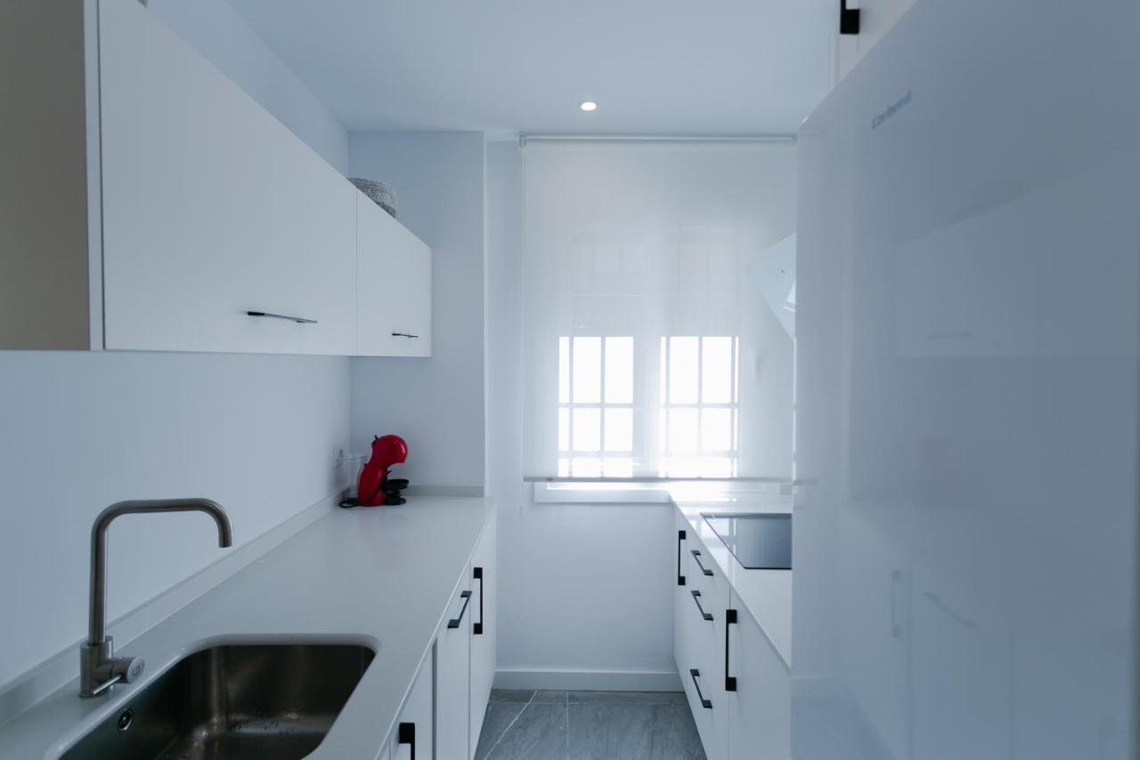 Lujoso Apartamento Con Piscina Compartida 2 塞维利亚 外观 照片