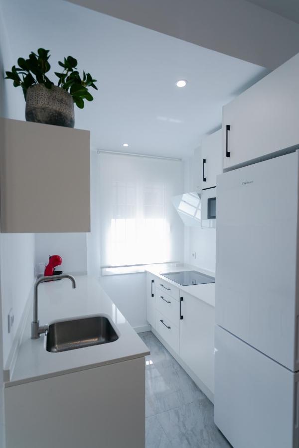 Lujoso Apartamento Con Piscina Compartida 2 塞维利亚 外观 照片