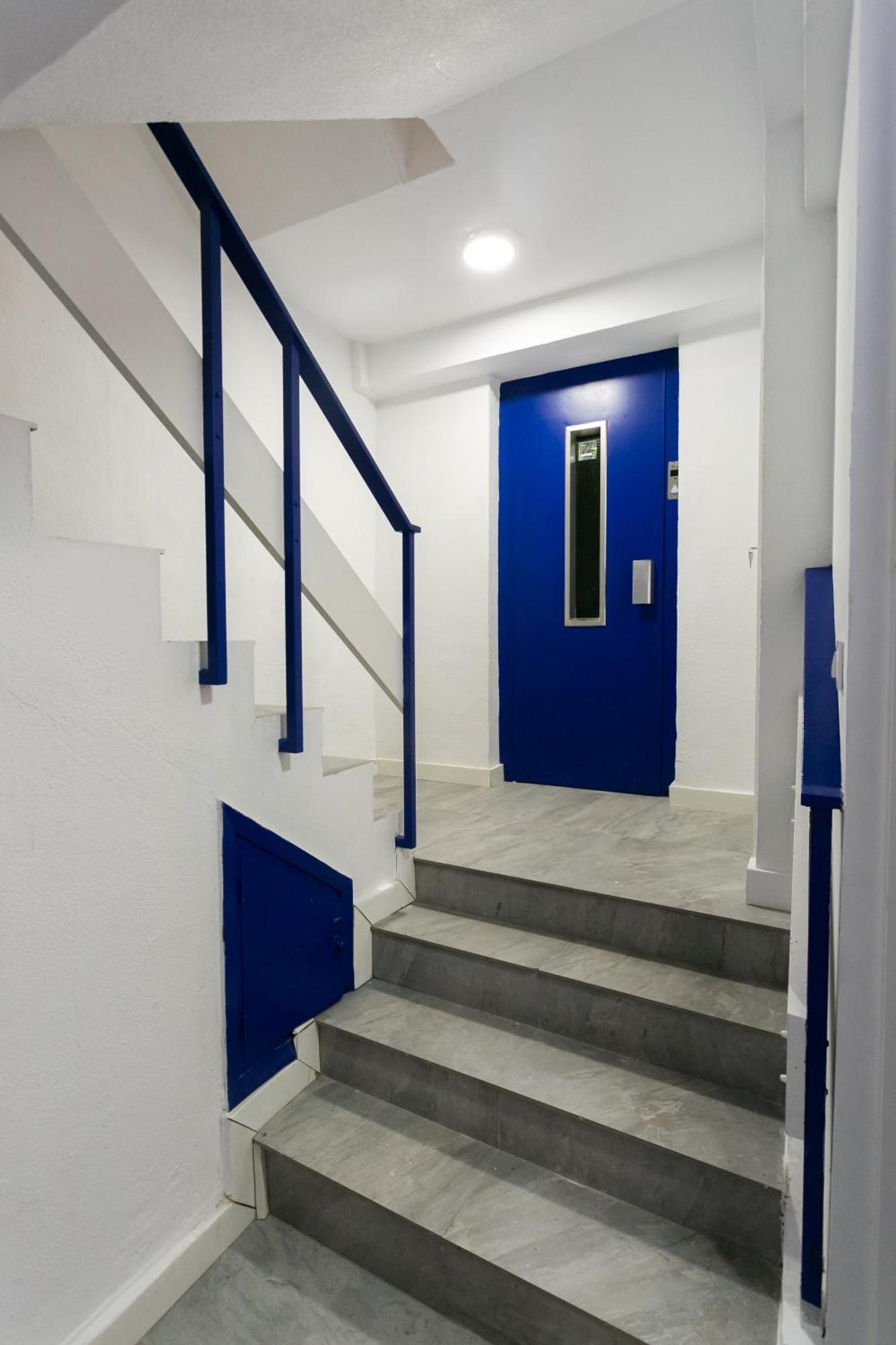 Lujoso Apartamento Con Piscina Compartida 2 塞维利亚 外观 照片